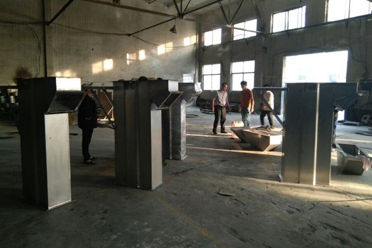 板鏈斗式提升機(jī)